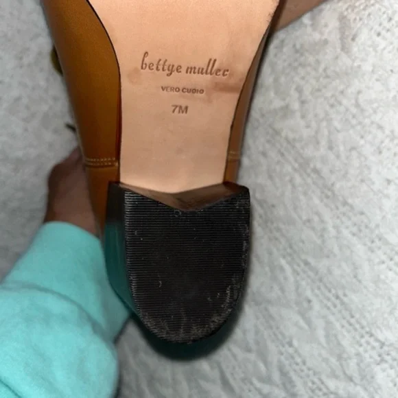 Bettye Muller Frontier Leather Lace Up Block Heel Ankle Boots • Anthropologie • - Picture 13 of 14